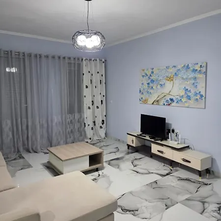Nensi's Apartmán Sarandë